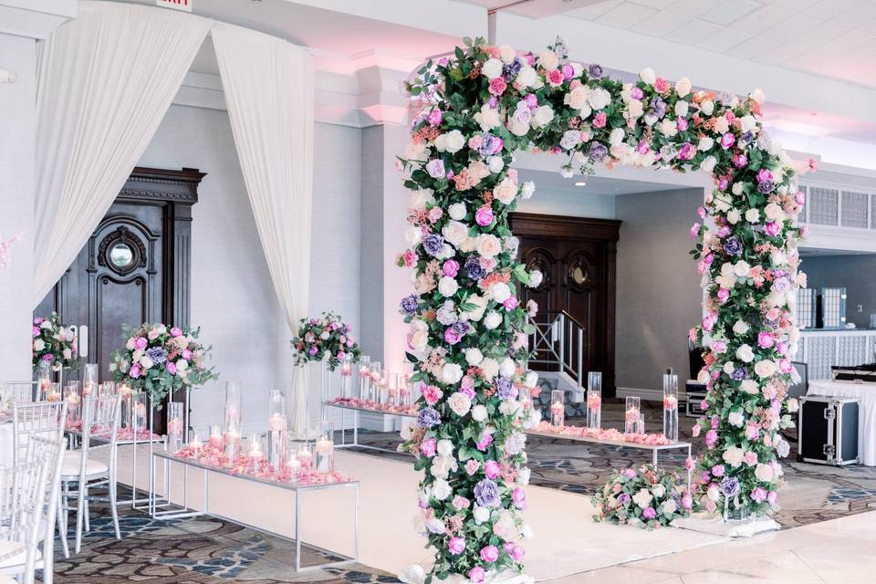 Outdoor reception decor