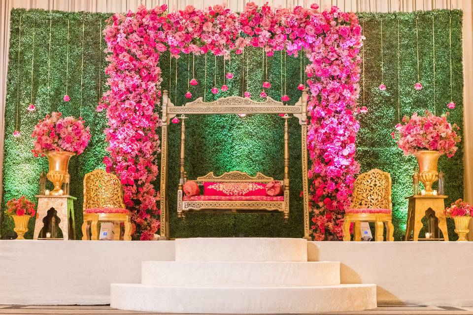 Mehndi Stage Florals