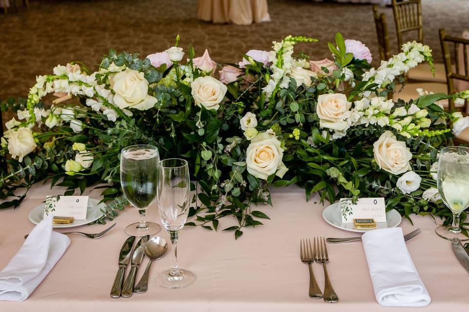 Floral and Candle Aisle Decor