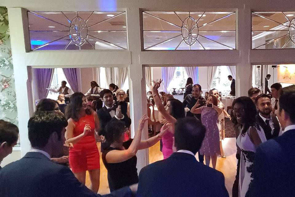 Starlight Music DJ Service