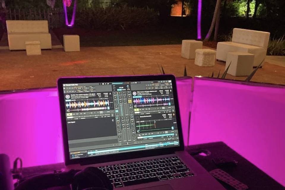 Wedding DJ