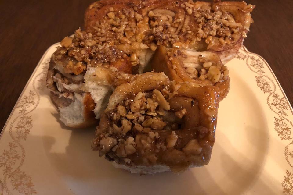 Carmel sticky buns