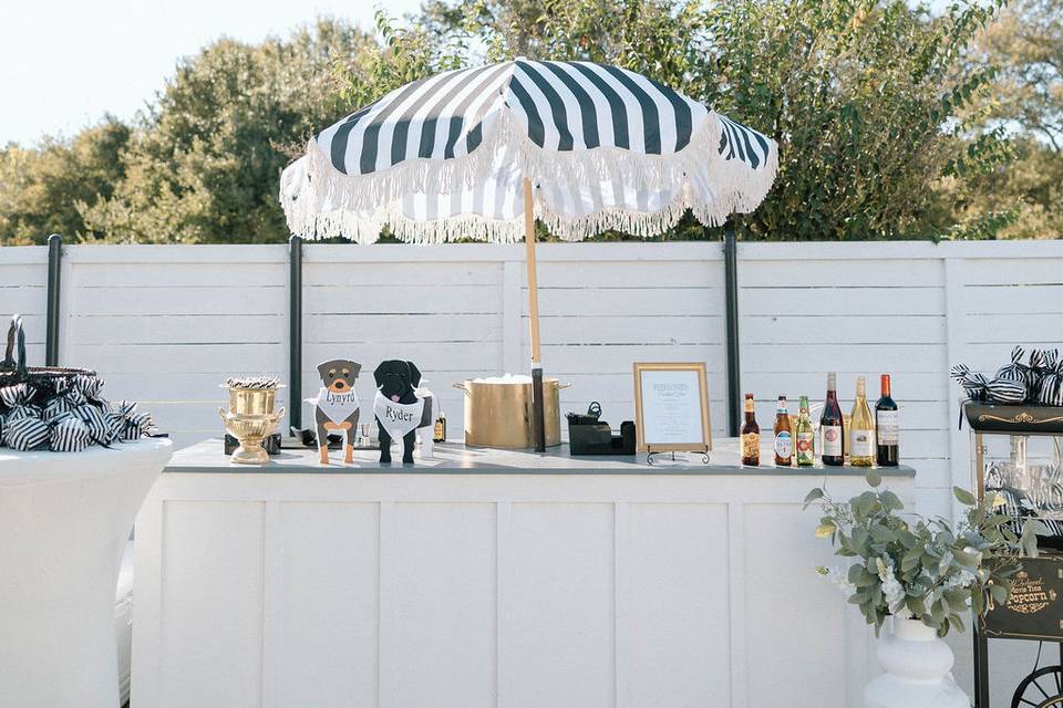 Outdoor Cocktail Bar