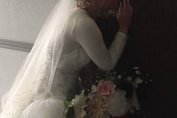 Sparkle Your Wedding by Laura