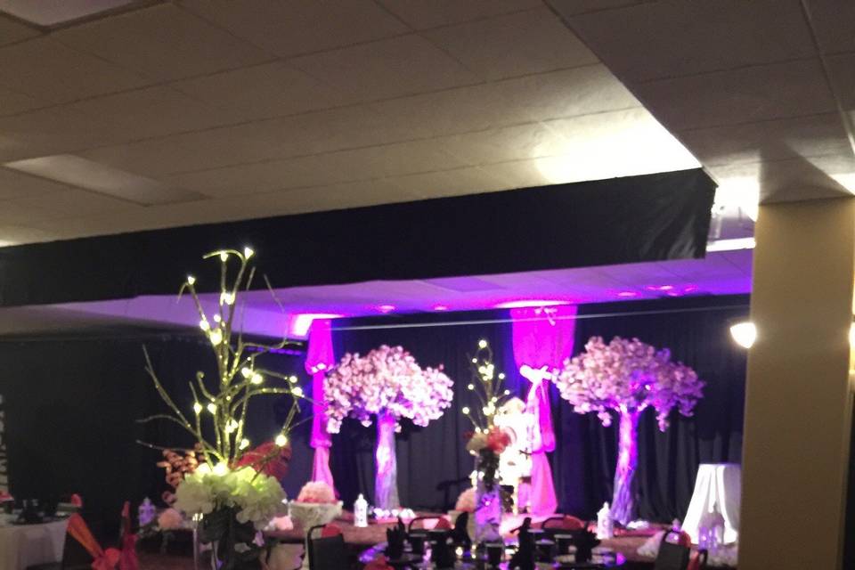 Sparkle Your Wedding by Laura