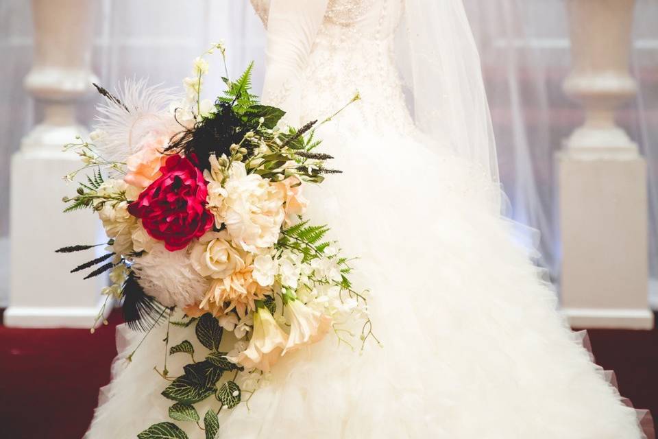Sparkle Your Wedding by Laura