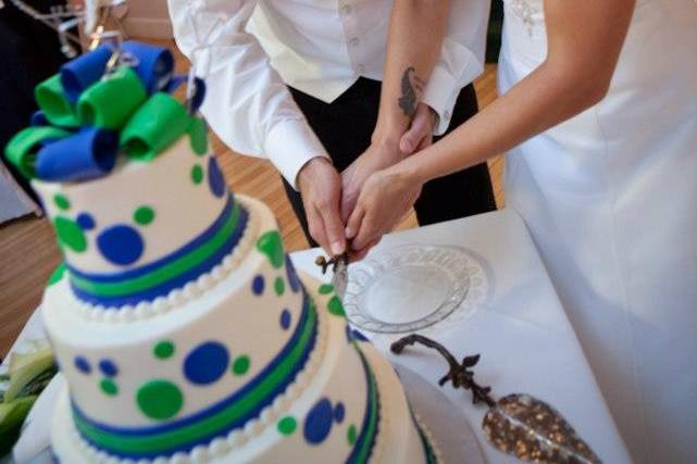 Cake cutting