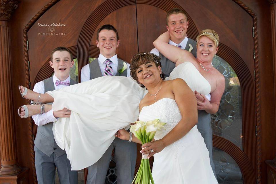 The couple and wedding attendants