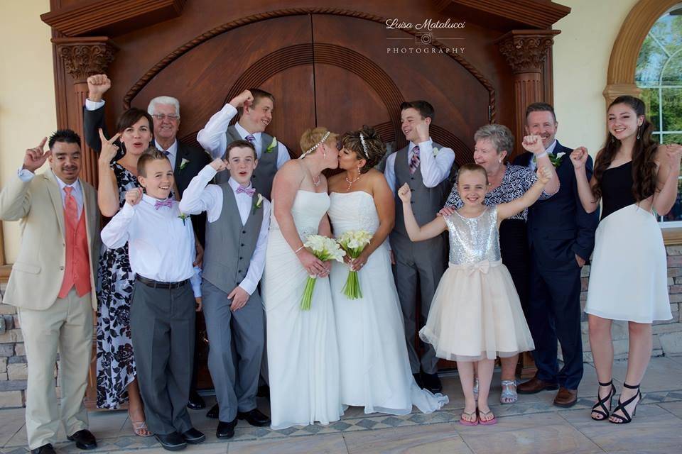 The couple and wedding attendants