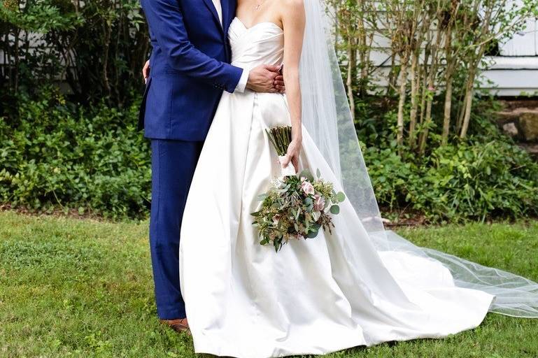 Bride & Groom Vintage Farm