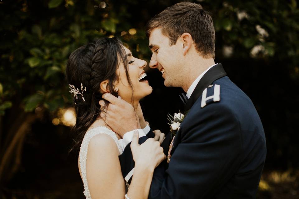 Bride & Groom Front Lawn