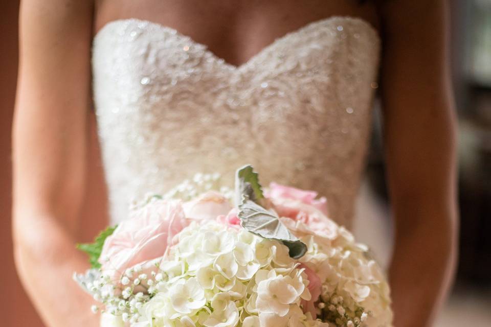 The bride holding her bouquet