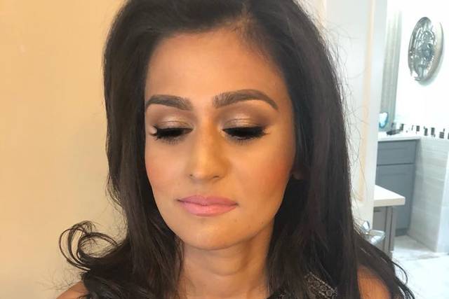 Sister of the groom glam