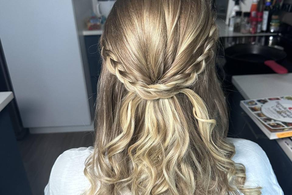 Hairstyle