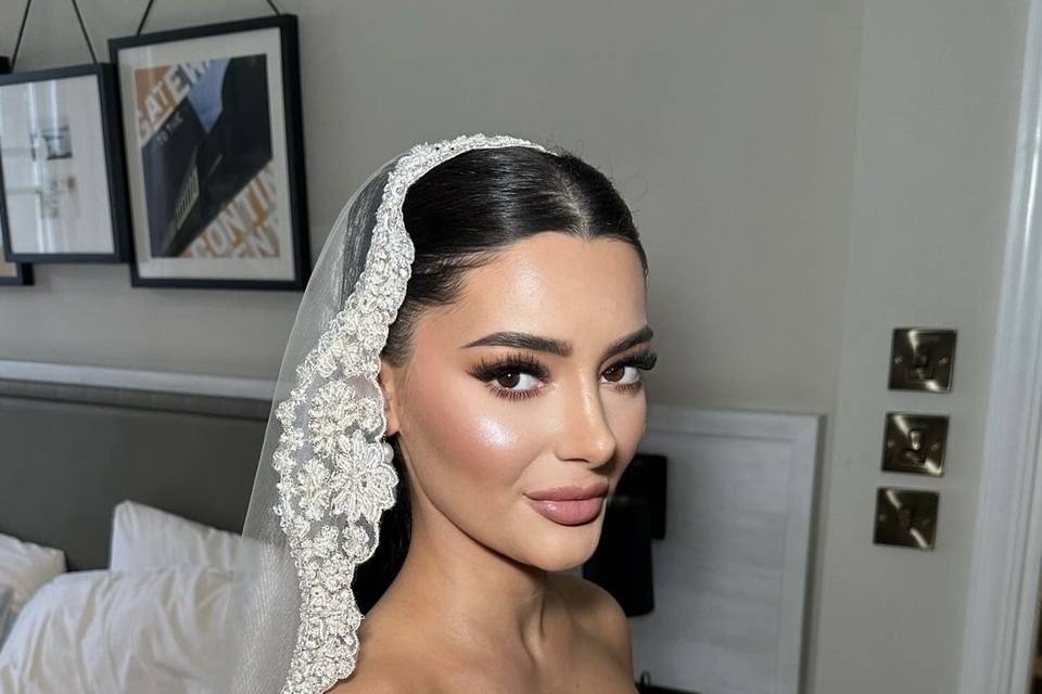Arab bride