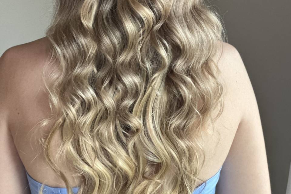 Soft Glam Waved