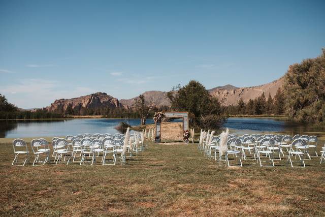 Outdoor ceremony setup - In The Now Photography