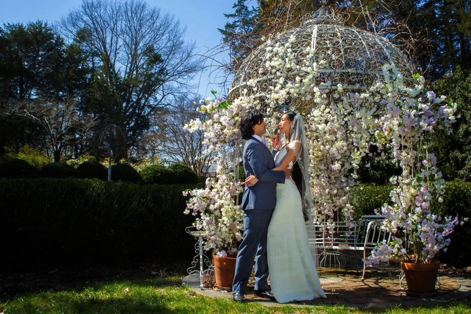 Outdoor garden ceremony