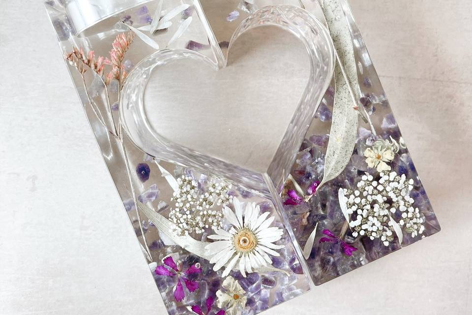 Heart tea light