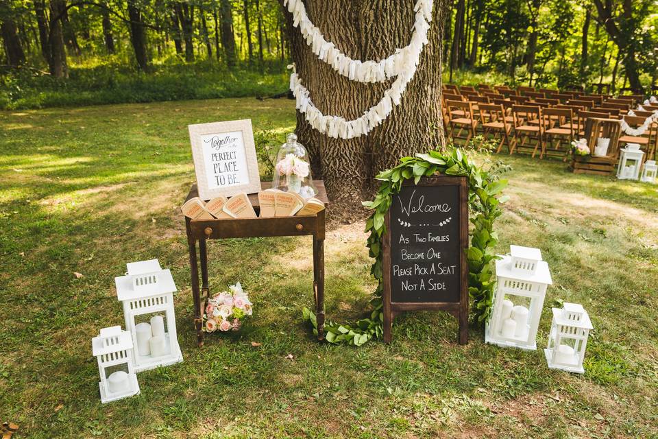 Modern Vineyard Wedding Under the Stars