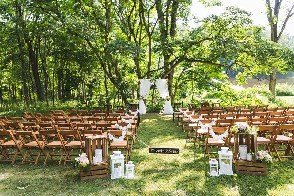 Rustic Vintage Outdoor Summer Wedding