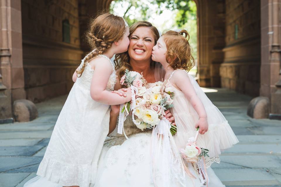 Bride and her junior bridesmaids