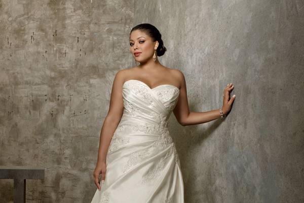 Sweethearts Bridal & Formalwear