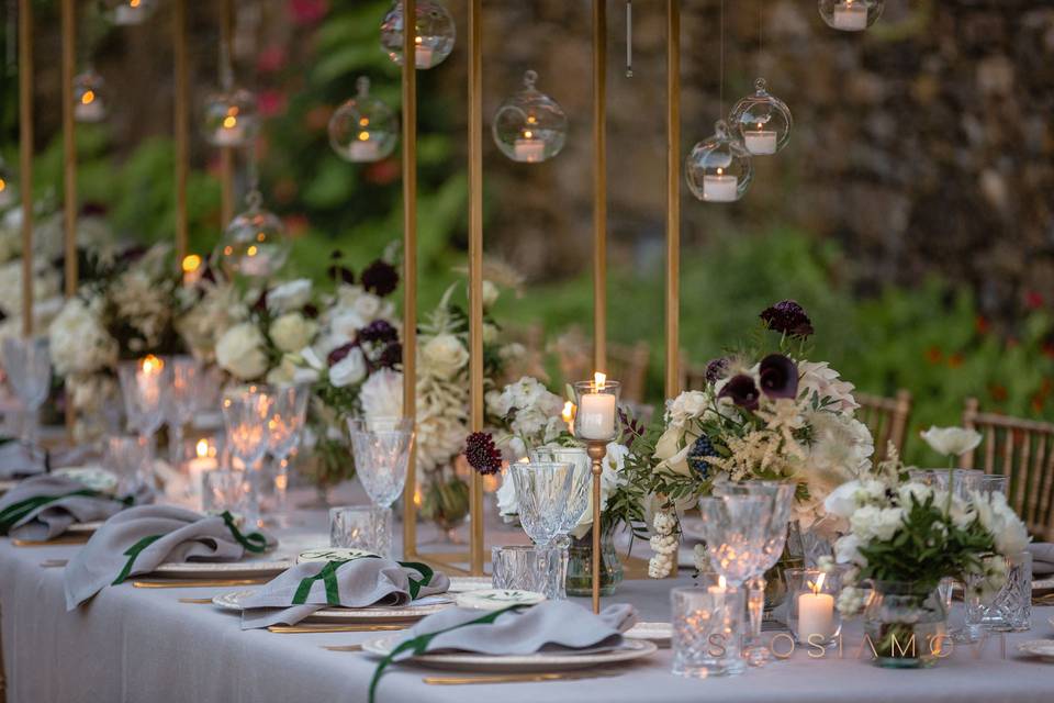 Chic garden table setting