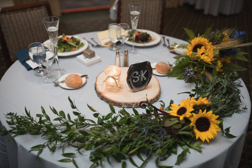 Sweetheart table