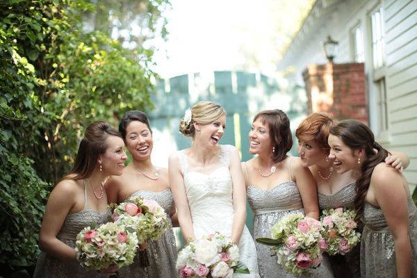 Loving bridesmaids