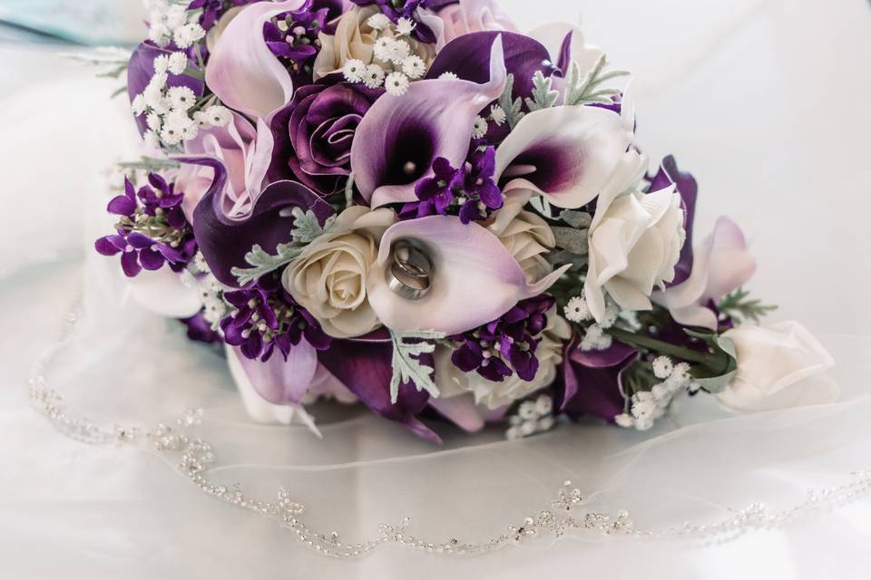 Bouquet with rings