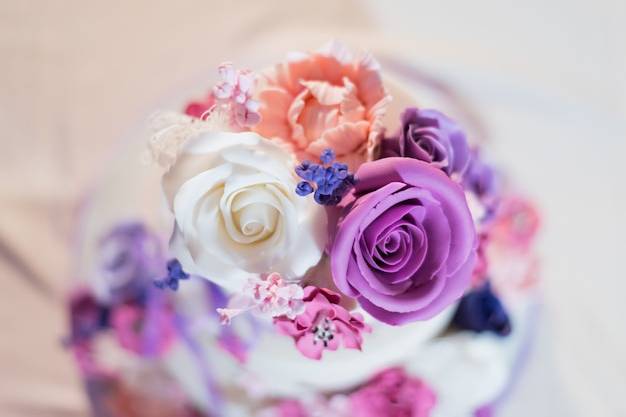 Floral cake topper