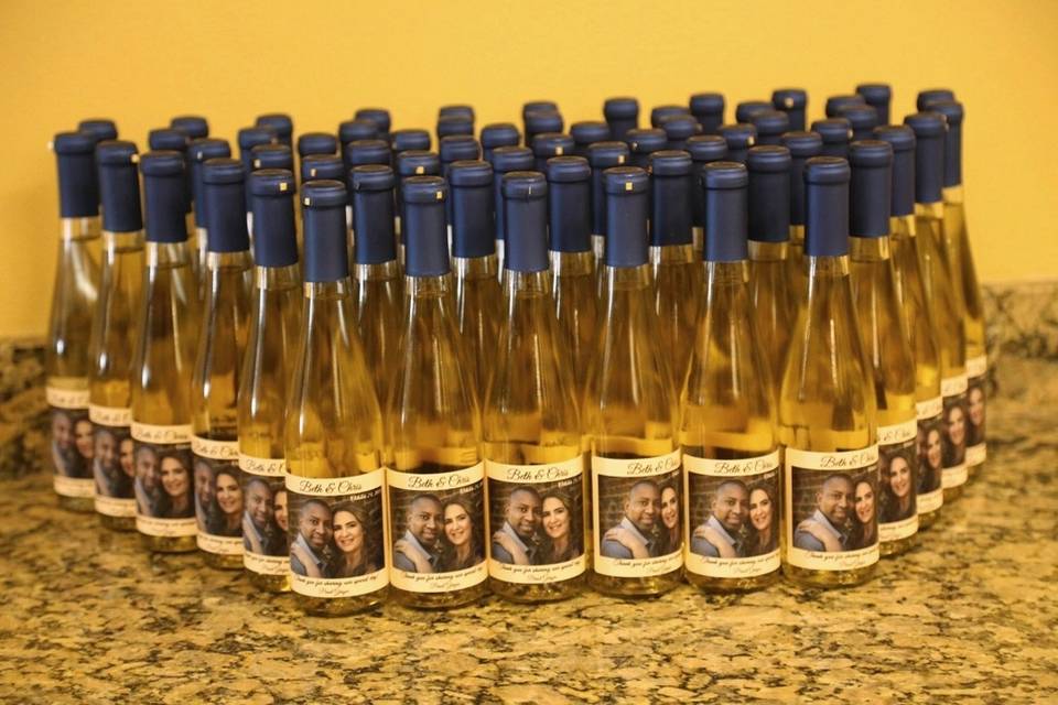 Custom Wine Bottle Favors by Your Own Winery