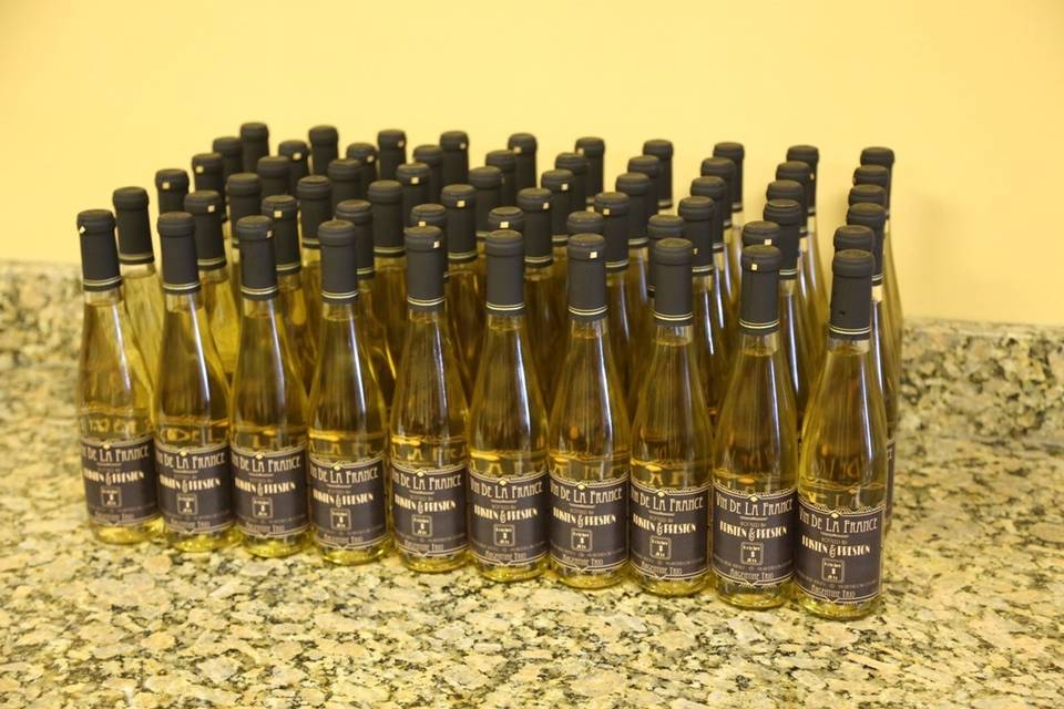 Custom Wine Bottle Favors by Your Own Winery