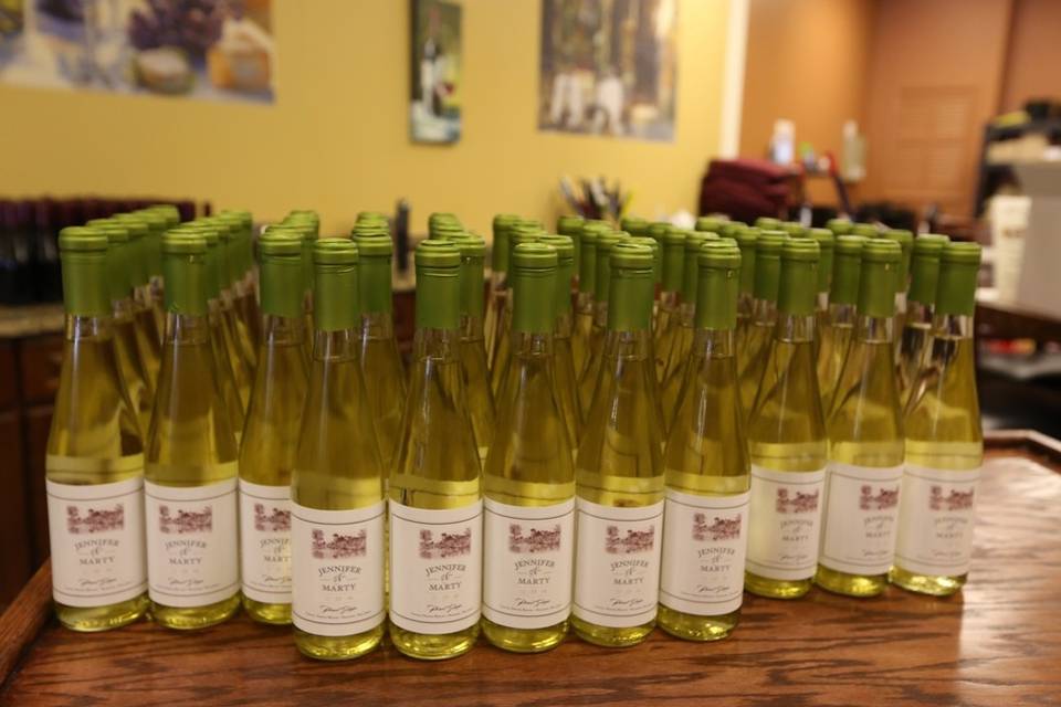 Custom Wine Bottle Favors by Your Own Winery