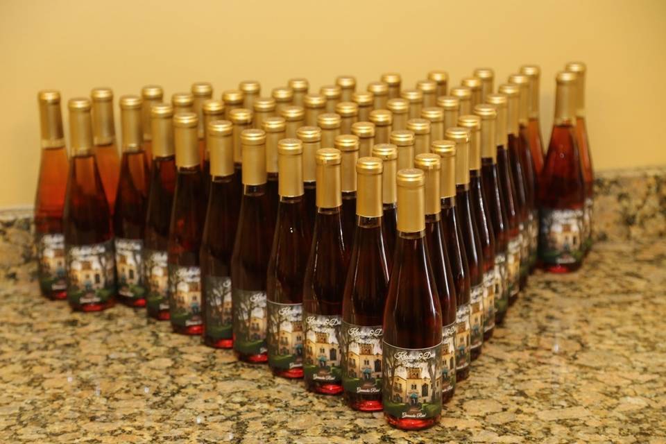 Custom Wine Bottle Favors by Your Own Winery