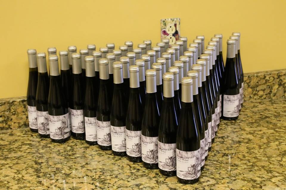 Custom Wine Bottle Favors by Your Own Winery