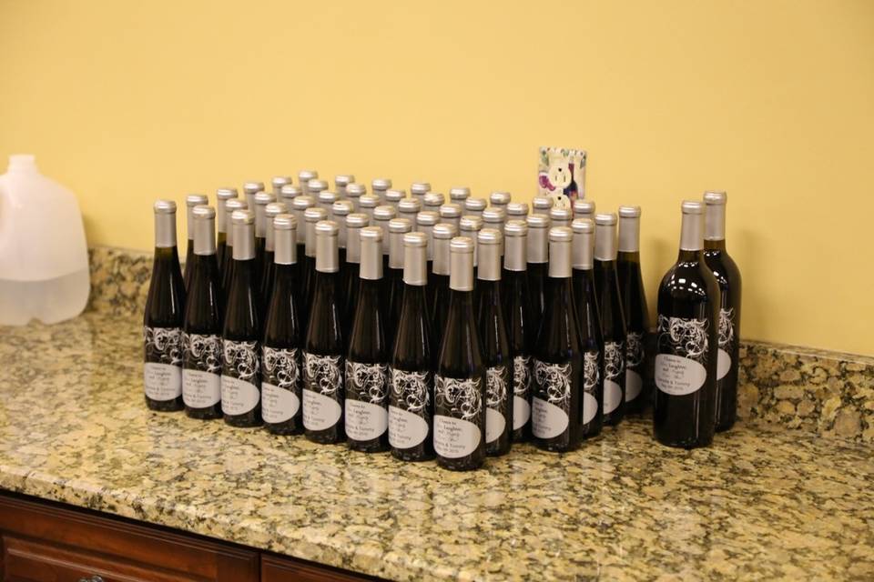 Custom Wine Bottle Favors by Your Own Winery