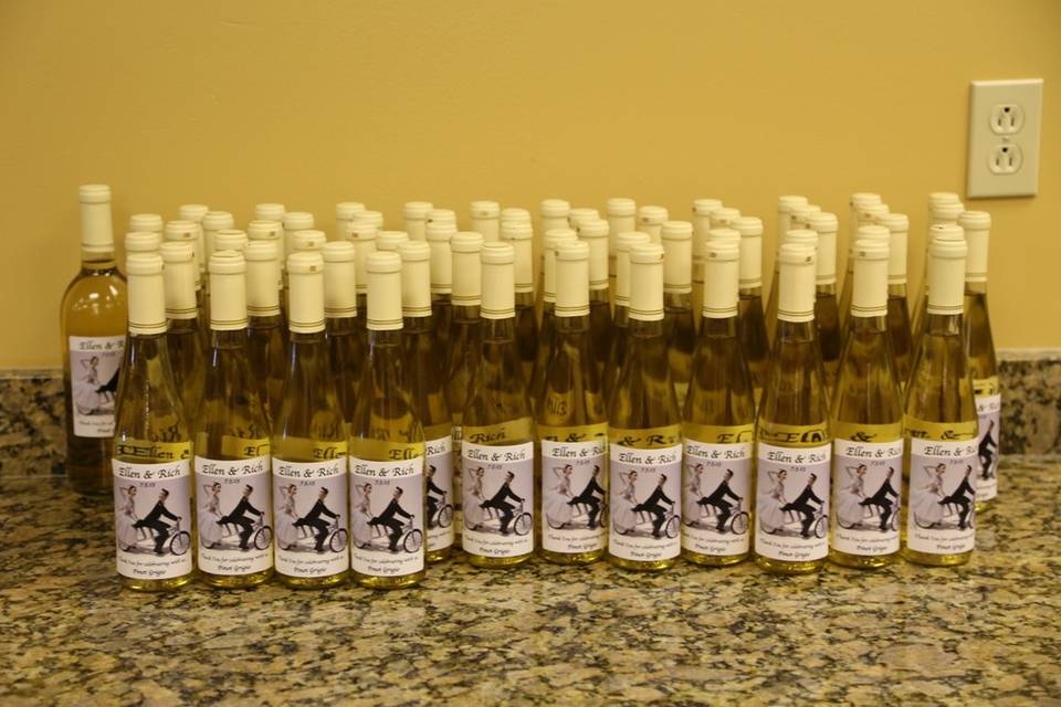 Custom Wine Bottle Favors by Your Own Winery