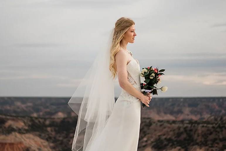 Bride holding her bouque