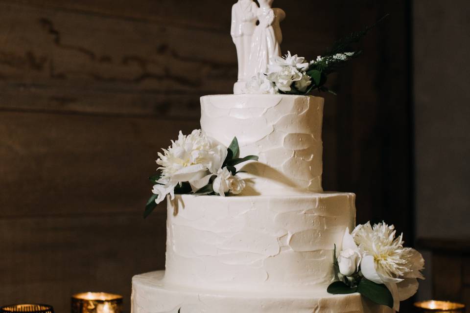 White Rustic Buttercream