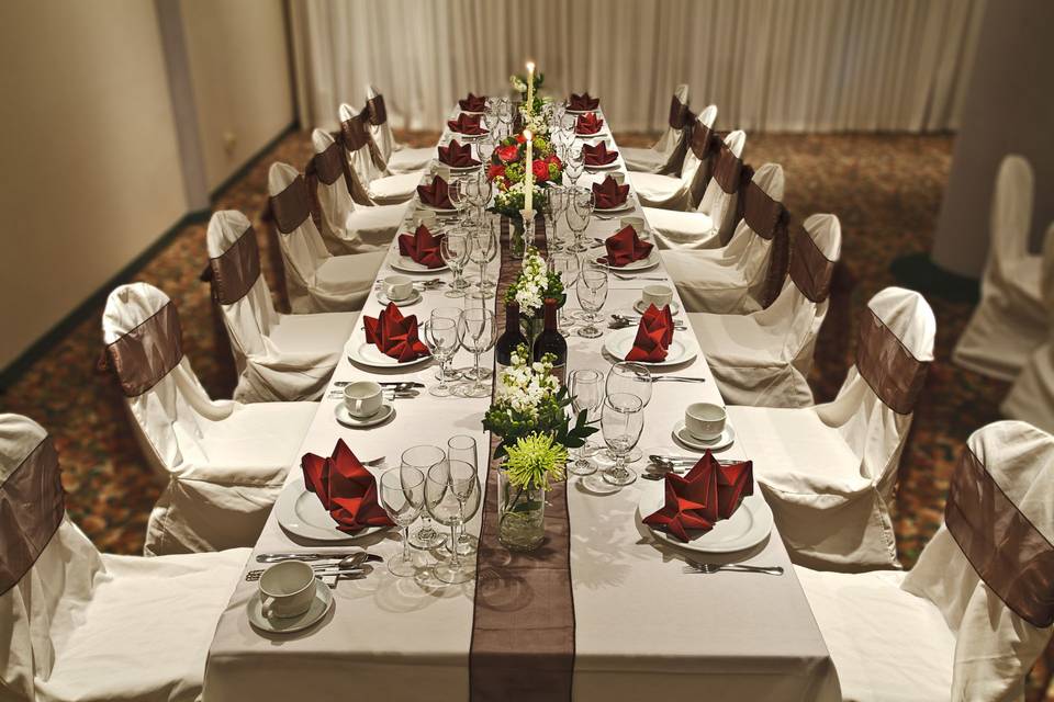 Indoor wedding reception