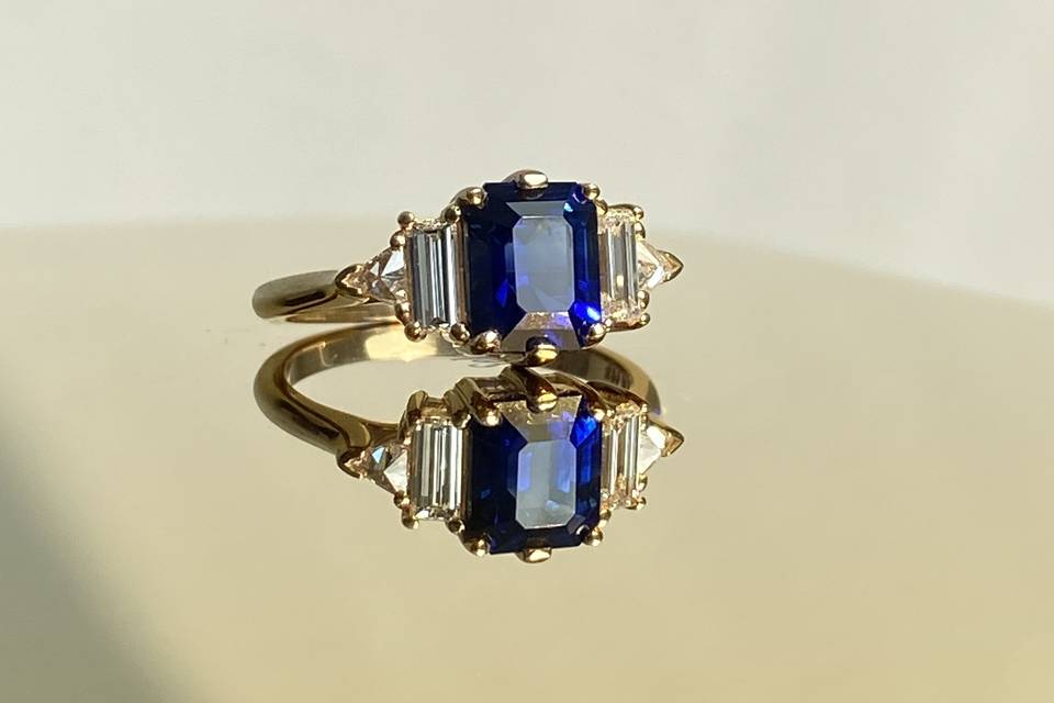 2.06ct sapphire Theda