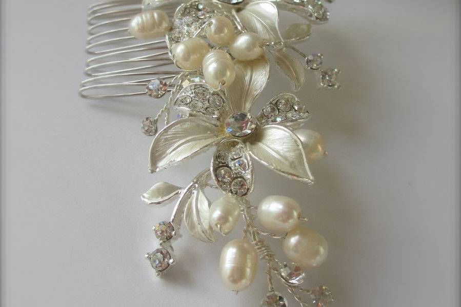 English Garden Floral Hair Comb