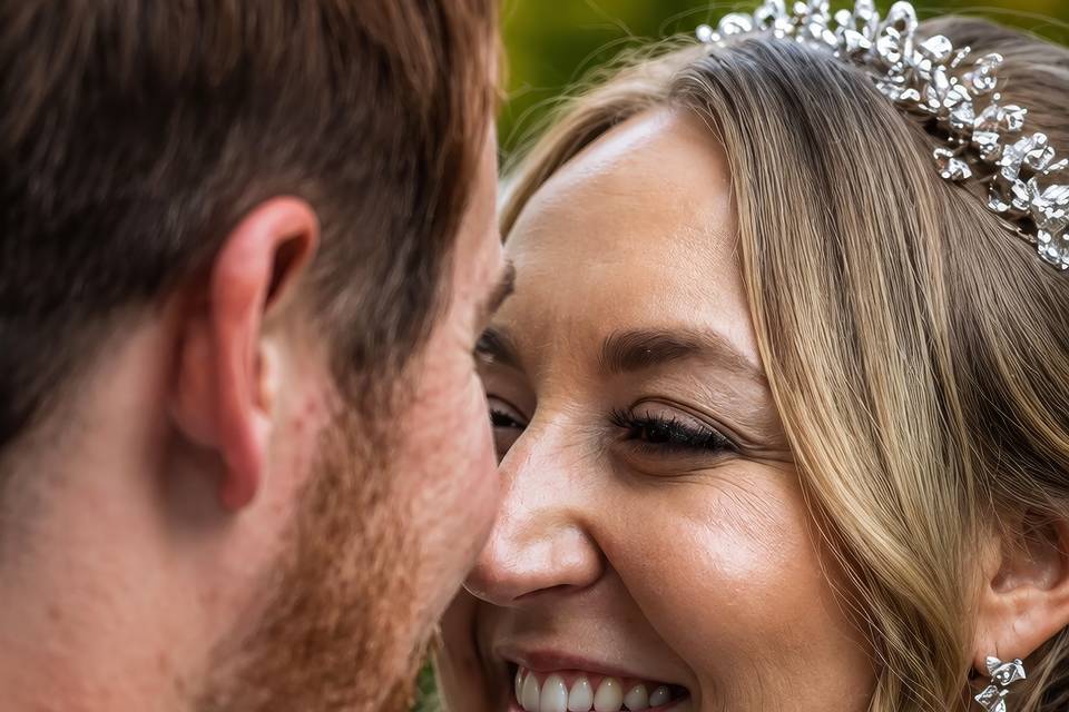 Couple's Shoot, Close-Up