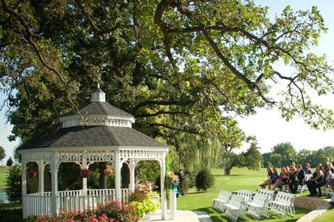 Outdoor wedding setup