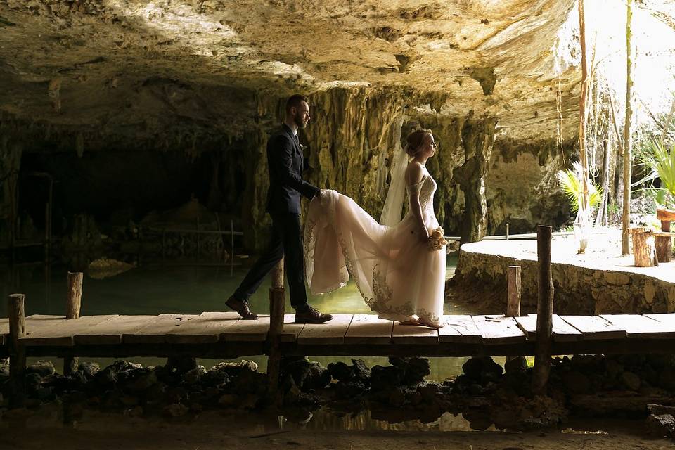Cenote wedding