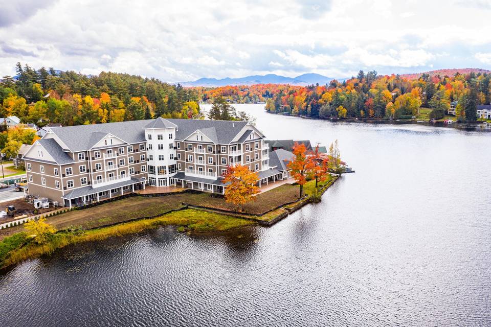 Saranac Waterfront Lodge