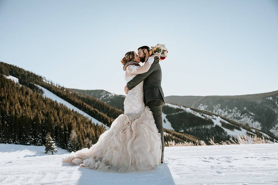 E&K kissing Beavercreek  CO