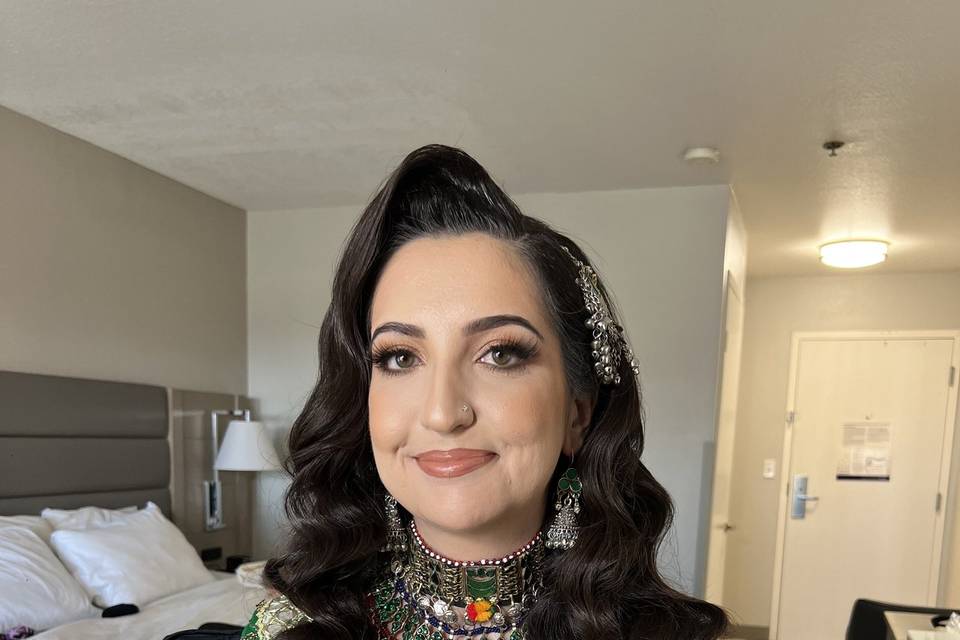 Hollywood Waves+Bridal Makeup